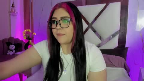 im_bunny__ online show from February 14, 11:57 am