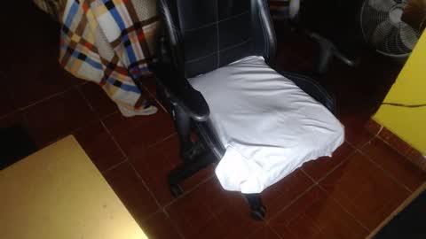 im_dave21 online show from November 19, 9:08 am