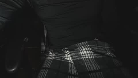 im_dave21 online show from March 26, 11:37 am