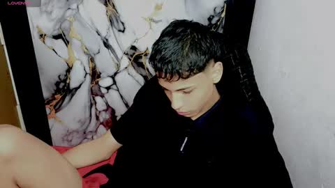 im_david01 online show from January 13, 12:57 pm