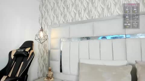 Snapshot of im_gaby chatting on February 18, 3:41 pm im_gaby online show from February 18, 3:41 pm