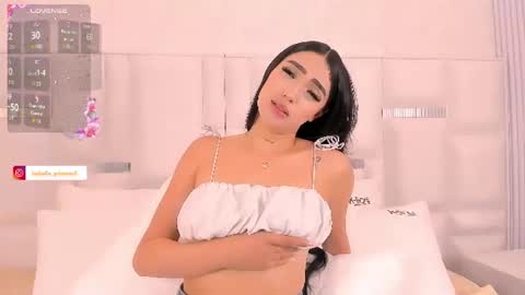 im_isabella1 online show from June 25, 10:48 pm