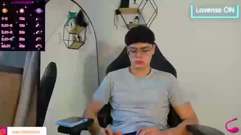 Snapshot of im_juaniito chatting on September 20, 9:40 pm  40 OFF TODAY online show from September 20, 9:40 pm