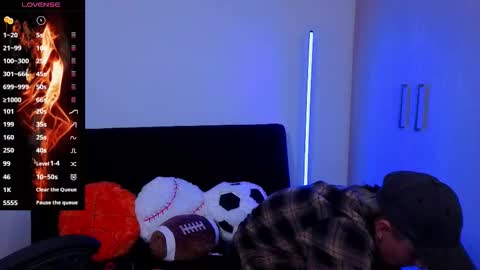 Laia online show from November 22, 2:21 am