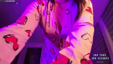 im_mariana online show from April 30, 1:21 am