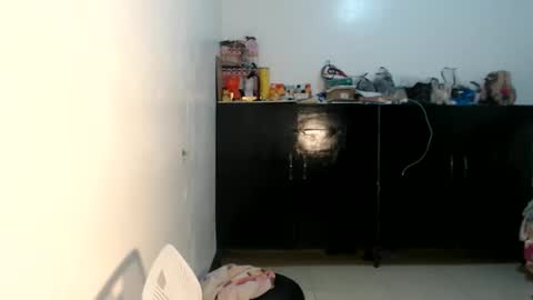 im_rhian19 online show from March 17, 10:20 am