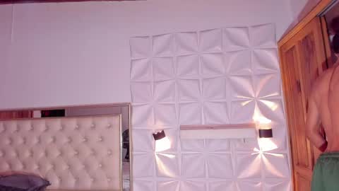 im_sebaslopez online show from April 23, 12:29 pm