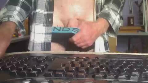 Aussie Guy online show from January 6, 6:47 am