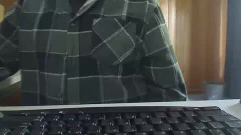 Aussie Guy online show from December 14, 10:38 pm