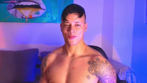 Snapshot of imconor chatting on September 23, 1:21 am imconor online show from September 23, 1:21 am