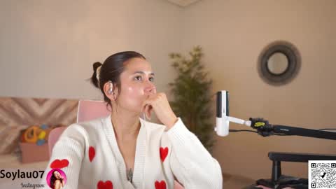 imjess_ online show from March 5, 7:39 am