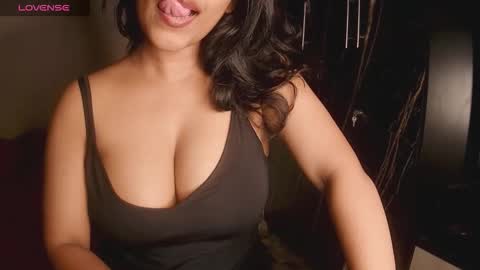 ROSE online show from October 16, 8:07 pm