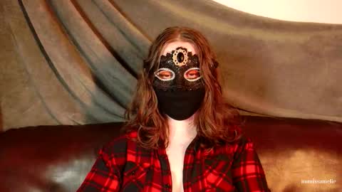 Miss Amelie online show from March 16, 10:25 pm