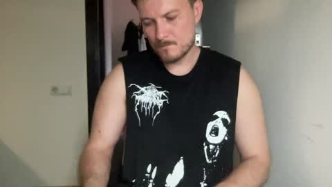 imnotall online show from August 4, 7:54 pm