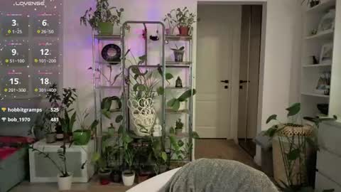 Ina Kush online show from June 14, 2:24 am