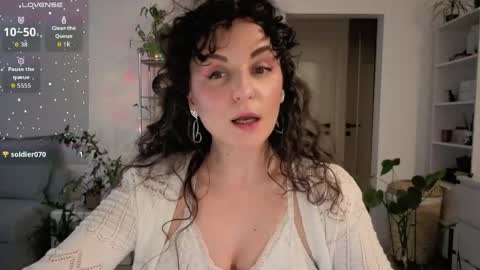 Ina Kush online show from April 22, 9:44 pm
