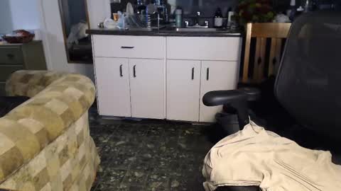 Mark online show from November 6, 5:43 am