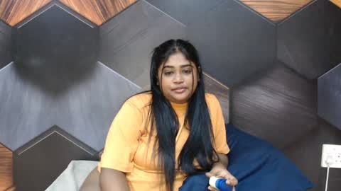 Melz online show from June 18, 9:14 am