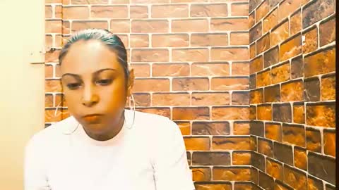 indian_spice_girl online show from June 7, 9:36 am