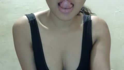 Yashi online show from March 2, 4:39 am