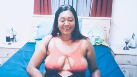 Amy online show from November 6, 11:41 pm