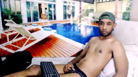 indianmagicmike69 online show from November 30, 5:20 pm