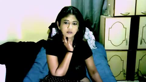 indianpleasures21 online show from July 30, 6:58 am