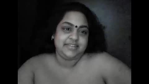 indianpooja1027 online show from May 21, 8:10 am