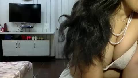 Radha online show from December 14, 8:04 pm