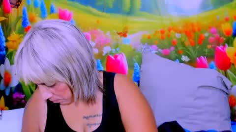 indianroxy27 online show from July 9, 6:34 pm