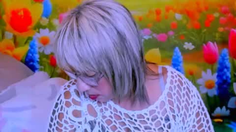 indianroxy27 online show from July 24, 6:05 pm