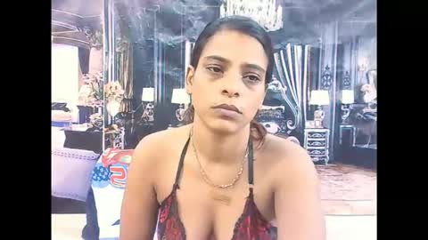 indiansexyass4u2luv online show from February 3, 5:27 am