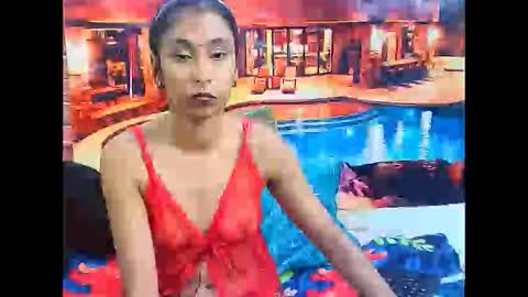 indiansexybutt4u2luv online show from June 3, 9:23 am