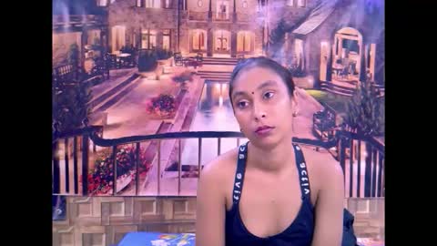 indiansexybutt4u2luv online show from April 29, 6:18 am