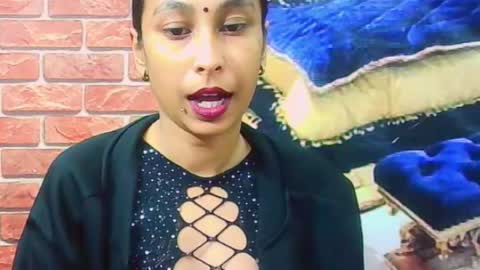 indiansexybutt4u2luv online show from June 16, 5:22 am