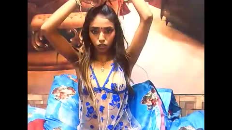 Snapshot of indiansexyslender4u2luv chatting on October 2, 8:24 am indiansexyslender4u2luv online show from October 2, 8:24 am