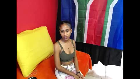 indianvixen07 online show from May 3, 3:34 am
