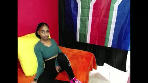 indianvixen07 online show from April 22, 6:48 pm