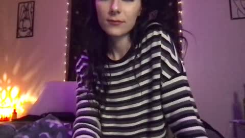 Indigo Bay online show from January 12, 7:32 am