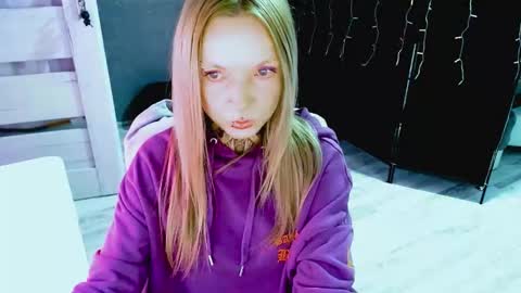 InesDesire online show from September 29, 5:23 pm