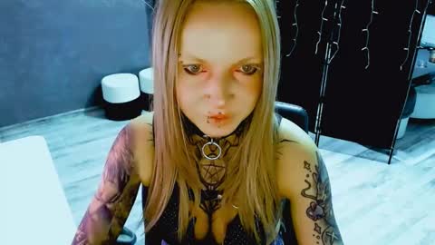 InesDesire online show from October 10, 8:46 pm