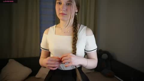 KATALINA online show from April 30, 1:27 pm