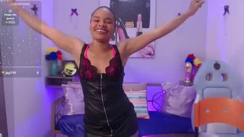 ingrid03_taffur online show from June 26, 7:19 pm