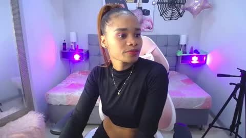 ingrid03_taffur online show from November 4, 8:10 pm