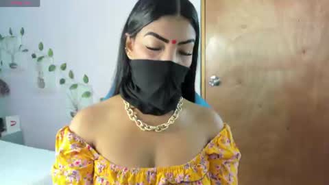 Iniya online show from June 19, 2:12 pm