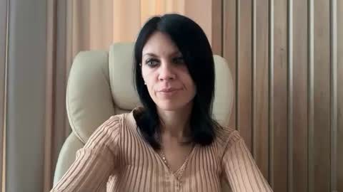 Snapshot of injaathome chatting on October 20, 2:22 pm InjaAtHome online show from October 20, 2:22 pm