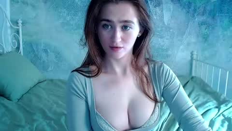 Lina online show from April 28, 3:38 pm