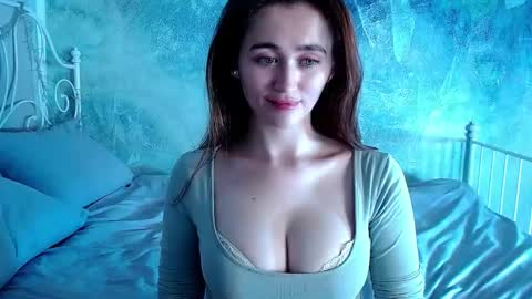 Lina online show from November 10, 3:04 pm