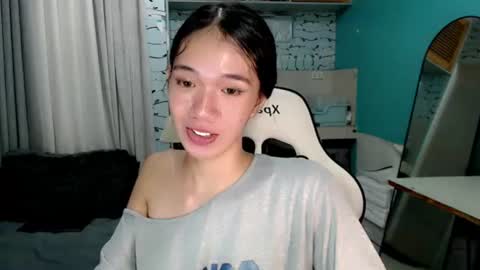 Reign online show from June 9, 8:08 pm