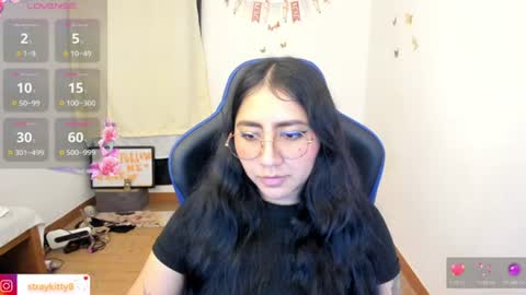 Luna        online show from June 23, 3:25 am